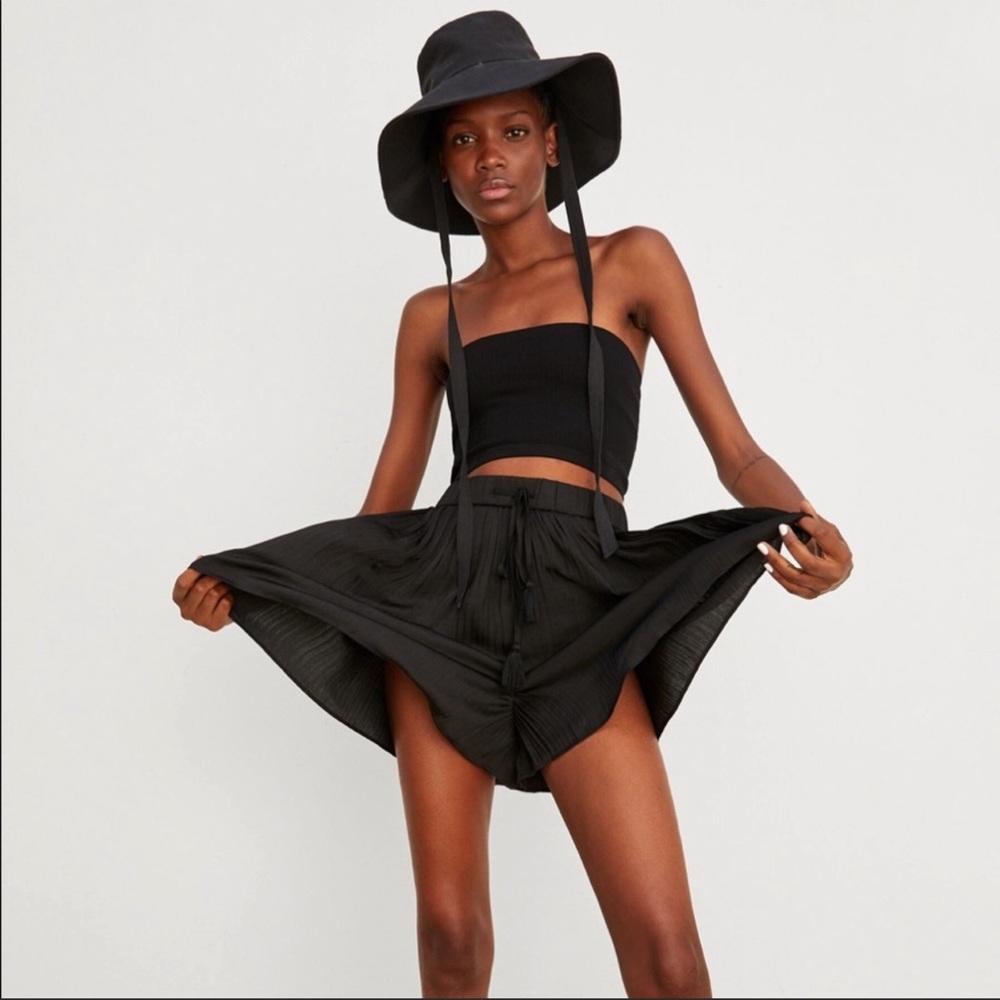 COPY - Zara pleated women shorts 🔥